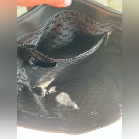 Michael Kors Jet Set large tote - Picture 6 of 8